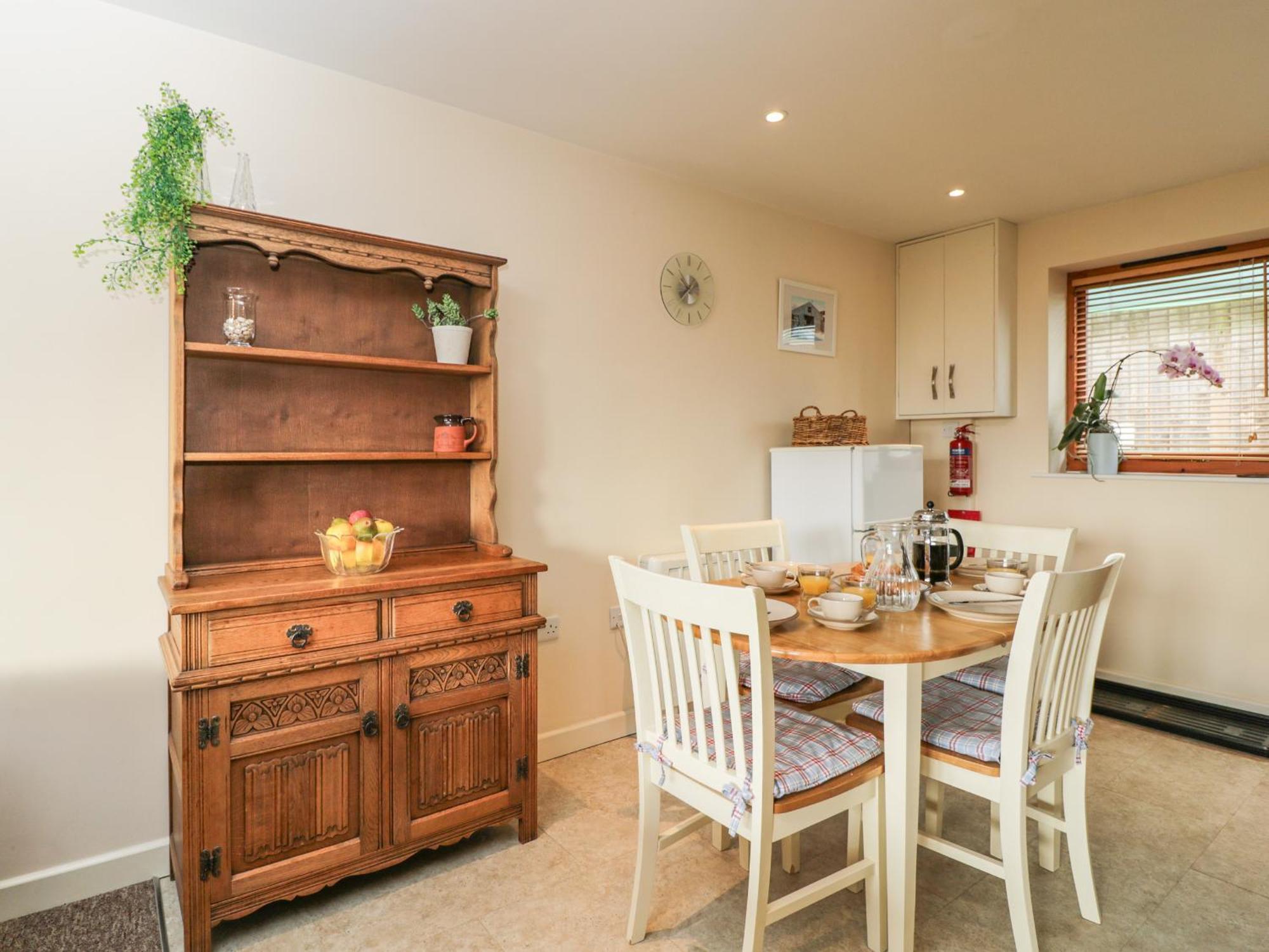 Lydiard Millicent Brindle Cottage מראה חיצוני תמונה